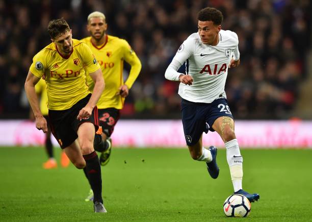 迷都会翘首 迷都会翘首